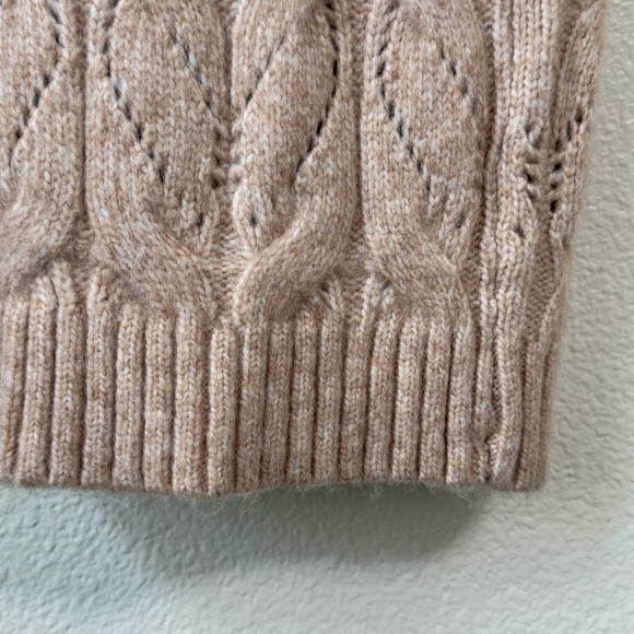 Women's Cable Knit Cardigan Sweater - Beige - Picture 5 of 9